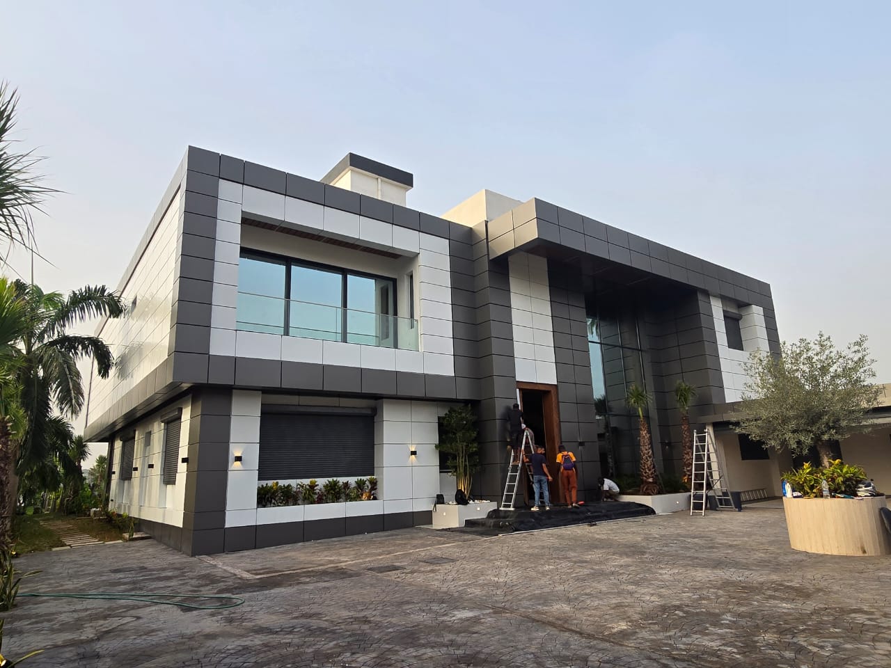 Villa 1